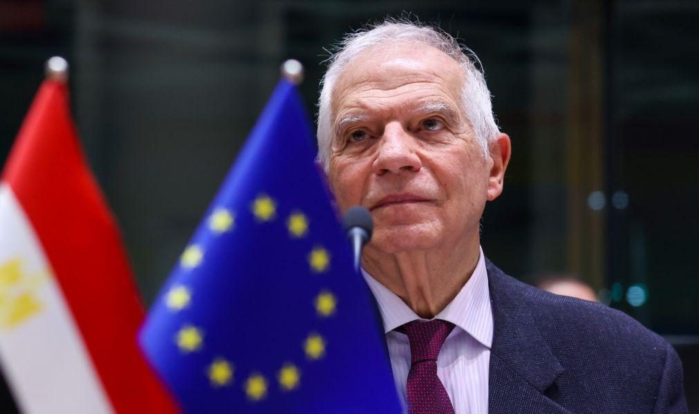 Borrell avisa Guterres que financiamento da UE à UNWRA dependerá de investigação