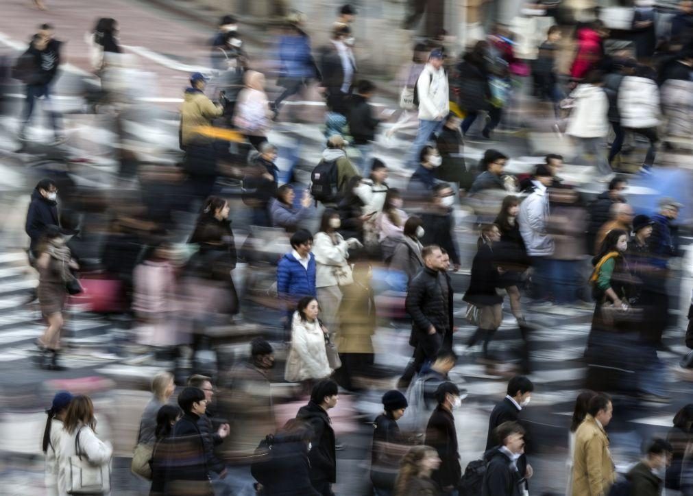 Desemprego no Japão cai para 2,4% em dezembro