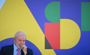 Lula demite número dois da inteligência em caso de espionagem ilegal