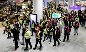 Greve do pessoal de segurança nos aeroportos alemães vai cancelar mais de mil voos