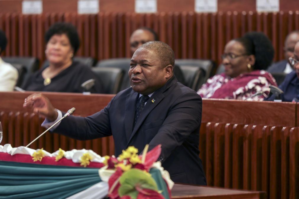 Presidente de Moçambique defende mudanças na lei quando for necessário