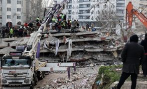 Sismo de 06 de fevereiro 2023 fez quase 60.000 mortos na Turquia e na Síria