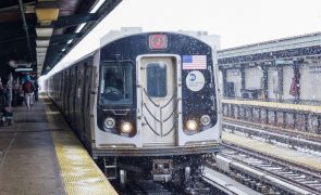 Polícia de Nova Iorque 'descarta' robô de vigilância do metro após cinco meses