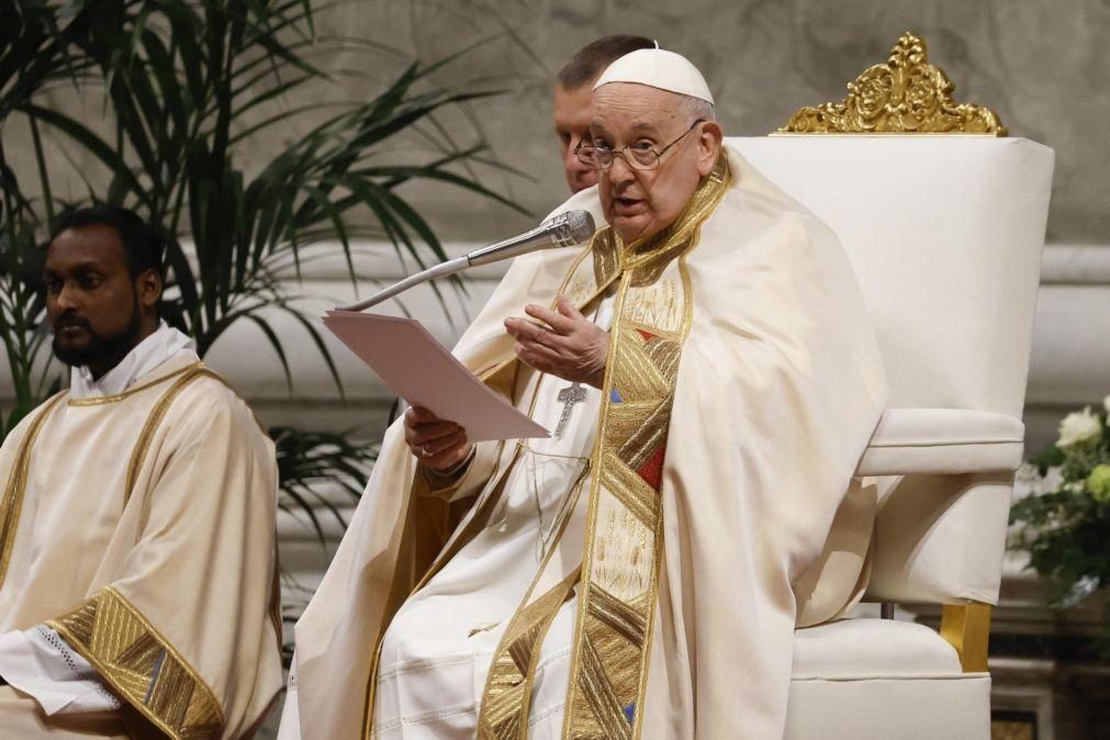 Papa pede aos jovens para não se deixarem influenciar pelos `likes´ nas redes sociais