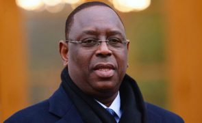Presidente do Senegal adia 'sine die' data das eleições presidenciais