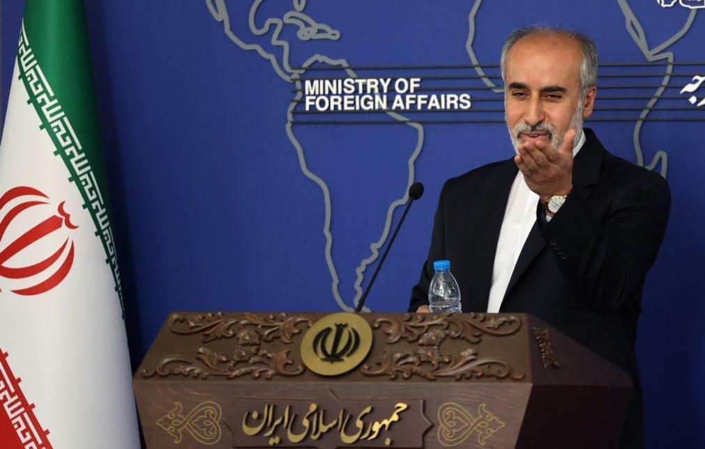 Irão acusa EUA e Reino Unido de fomentarem o caos no Médio Oriente