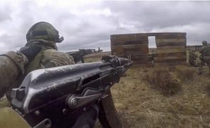 Militares da Bielorrússia autorizados a usar armas de fogo contra civis