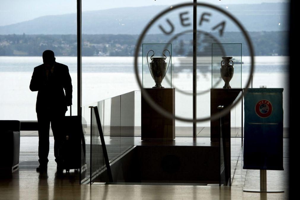UEFA define distribuição de 4,4 mil milhões de euros para triénio 2024-2027