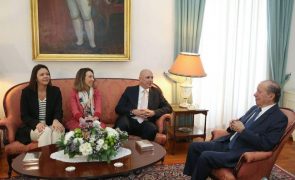 PS/Madeira insiste em eleições antecipadas e acusa PSD de chantagem
