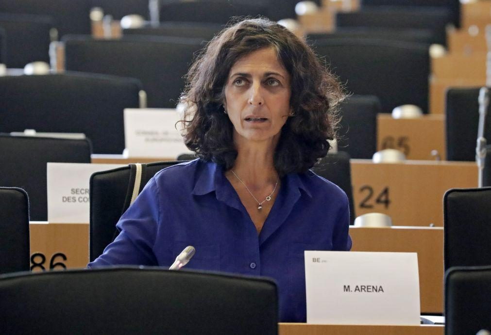 Eurodeputada belga Marie Arena ouvida por investigadores