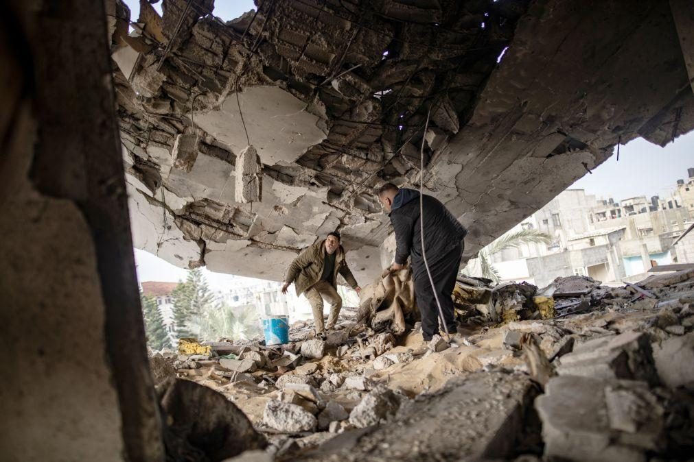 Bombardeamento israelita em Rafah mata 25 pessoas