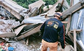 Deslizamento de terras  nas Filipinas causa 54 mortos e 63 desaparecidos