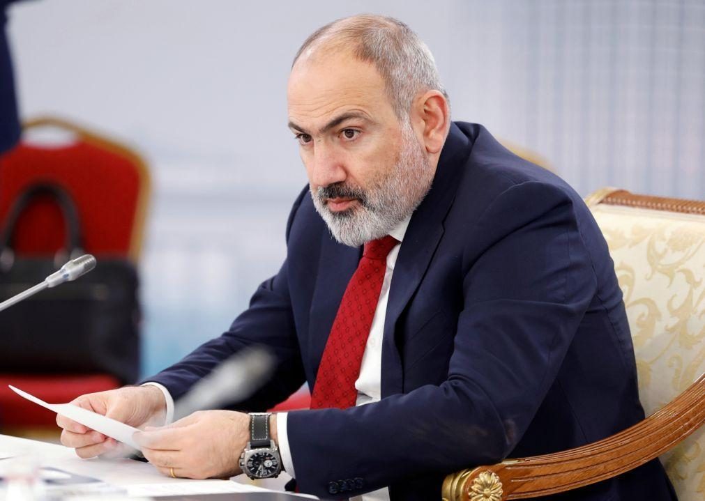 Arménia acusa Azerbaijão de querer uma 