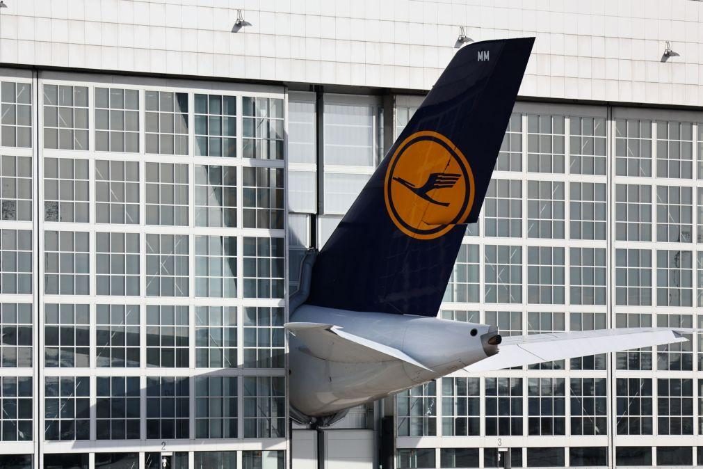 Pessoal de terra da Lufthansa na Alemanha volta à greve na terça-feira