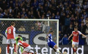 FC Porto vence Arsenal com golo de Galeno aos 90+4 minutos