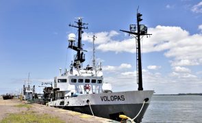Libertados dois marinheiros russos retidos no porto de Maputo