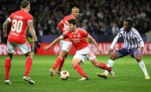 Benfica empata em Toulouse e segue para os 'oitavos' da Liga Europa