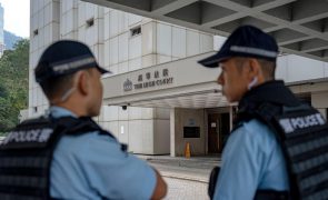 Justiça de Hong Kong confirma absolvição parcial de defensores pró-democracia