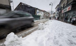 Aulas suspensas em Montalegre devido à neve