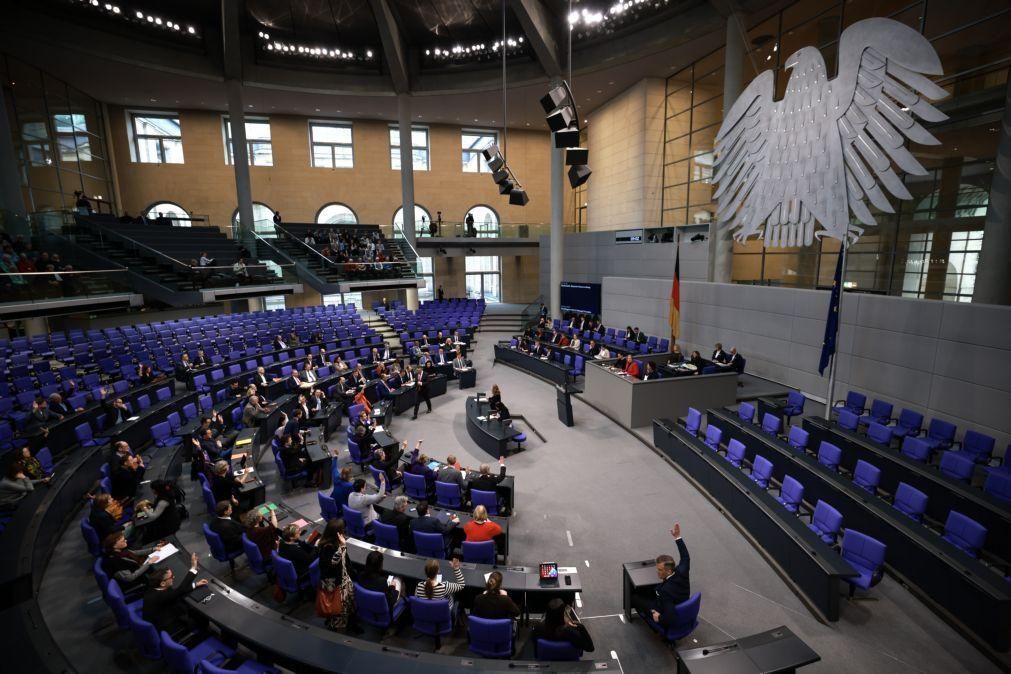 Parlamento alemão aprova participação em missão europeia no Mar Vermelho