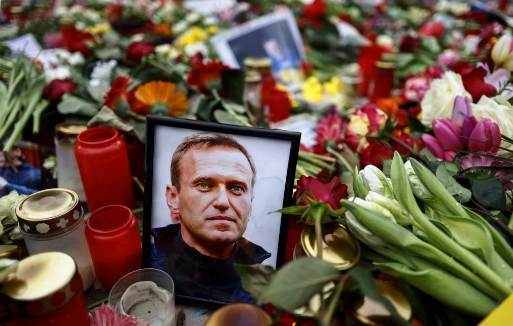 G7 pede à Rússia que esclareça completamente a morte de Navalny