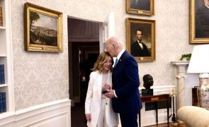 Biden elogia Meloni pelo apoio firme de Itália à Ucrânia