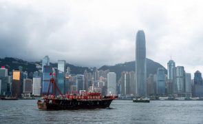China considera nova lei de segurança nacional obrigatória para Hong Kong