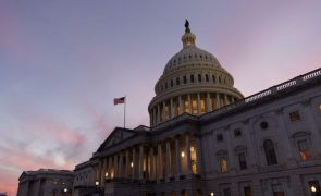 Líderes do Congresso dos EUA anunciam acordo sobre financiamento do Estado