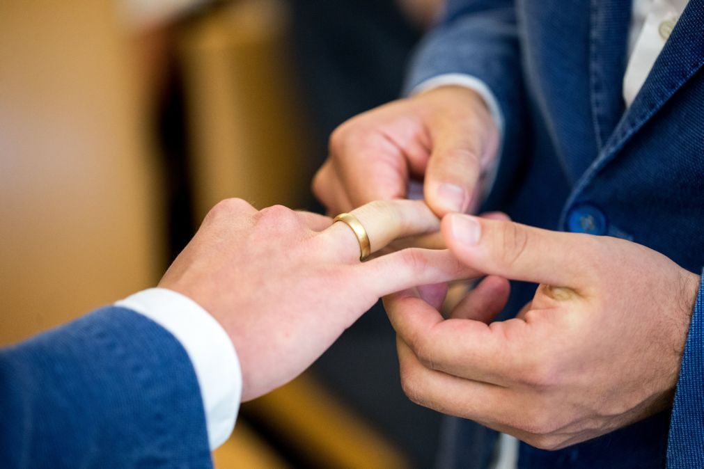 Áustria vai permitir casamento de pessoas do mesmo sexo a partir de 2019