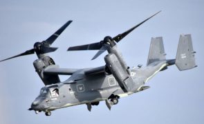 Aeronaves militares dos EUA autorizadas a voar após acidente mortal no Japão