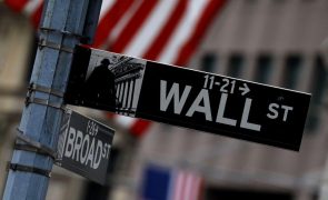 Bolsa em Wall Street negoceia em baixa no início da sessão
