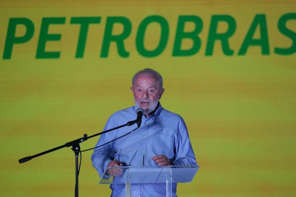 Lula defende que Petrobras não deve pensar apenas nos acionistas