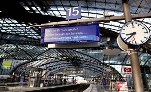 Greve na Lufthansa e nos caminhos-de-ferro alemães ameaçam paralisar Alemanha