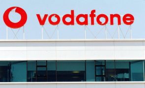 Cabos submarinos 2Africa do consórcio da Vodafone amarrados em Carcavelos à estação da Altice
