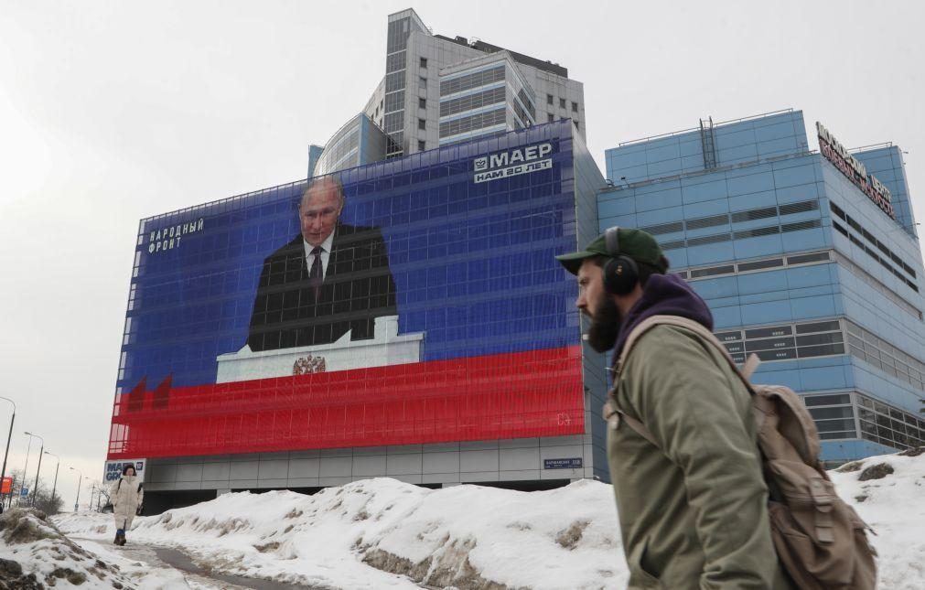 Eleições na Rússia arrancam hoje com Putin sem oposição para quinto mandato