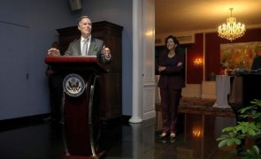 Posição da China sobre possível bloqueio do TikTok irónica -- embaixador dos EUA