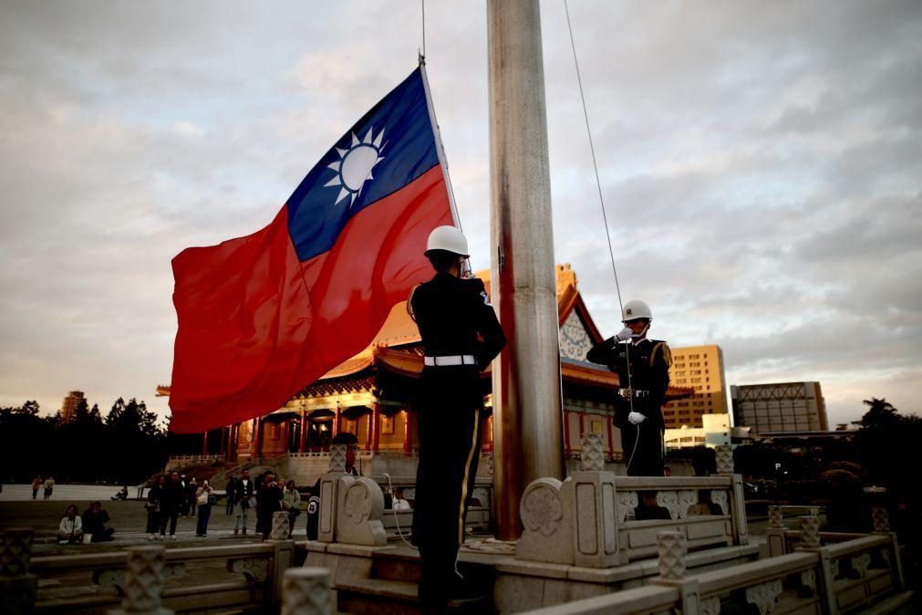 João Lourenço defende solução pacífica para Taiwan e princípio 'Uma só China'