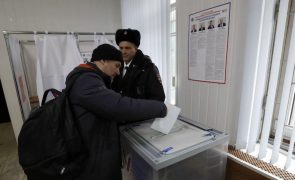 Autoridades russas dizem que sistema eleitoral foi alvo de 90 mil ataques