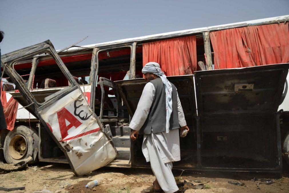 Acidente de trânsito no sul do Afeganistão deixa 21 mortos e 38 feridos