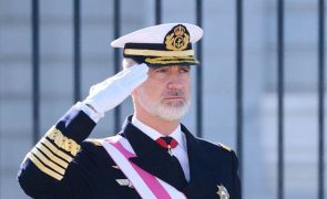 Felipe VI - As sapatilhas que nunca desiludem o rei de Espanha