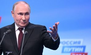 Putin obtém quinto mandato com número recorde de votos