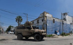 Haiti prolonga recolher obrigatório na capital para recuperar o controlo