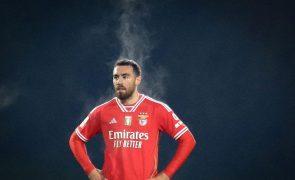 Kökçü defende liberdade para se ser crítico e aceita consequências do Benfica