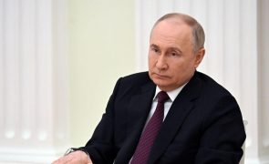 Putin quer trabalhar com adversários para resolver problemas do país