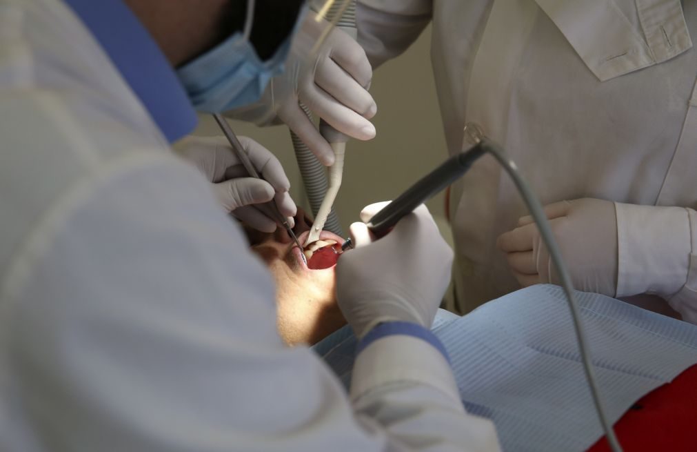 Mais de 635 mil cheques dentista emitidos em 2023 e utilizados 68%