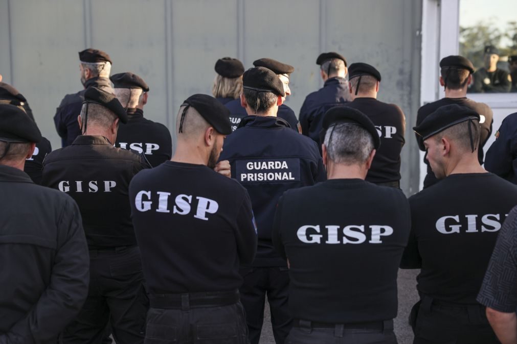 Guardas da prisão de Lisboa em greve para evitar encerramento e progressões na carreira