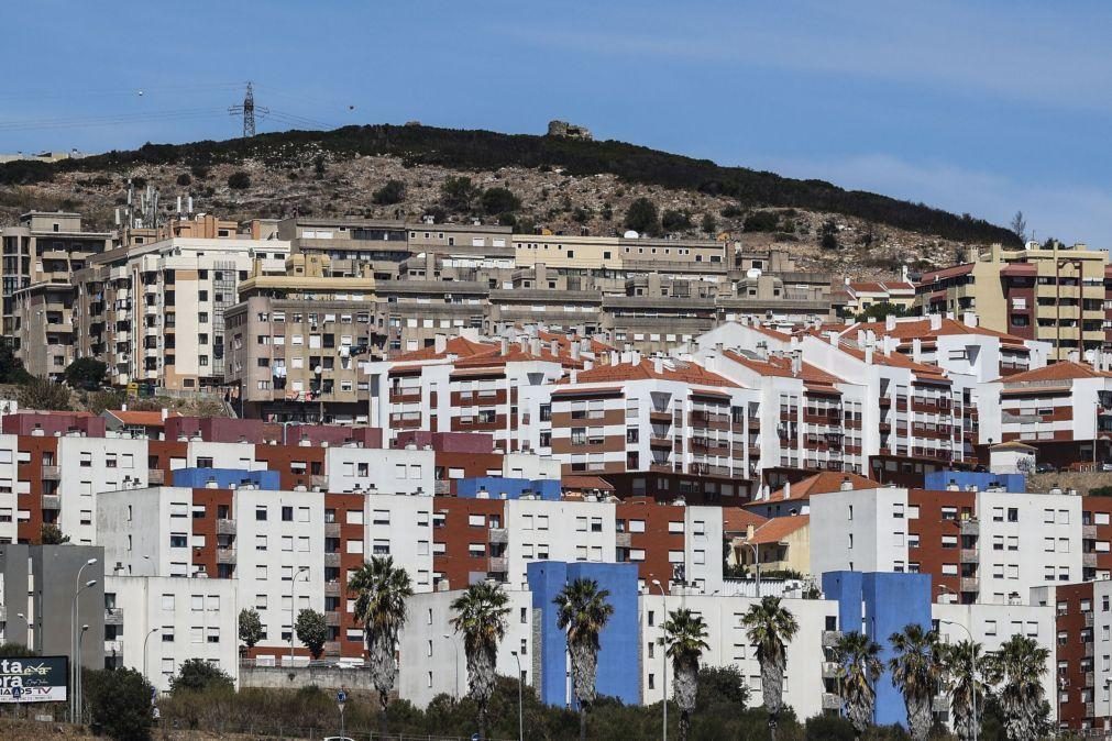 Preços da habitação sobem 8,2% e transações caem 18,7% em 2023