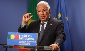 Costa elogia emigrantes portugueses em França que abriram caminho a uma 