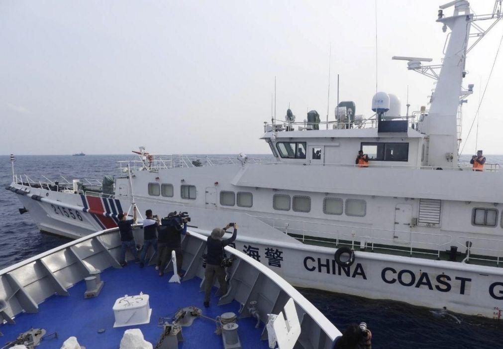 Navio filipino atacado pela China em novo incidente marítimo entre os dois países