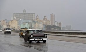 Chuvas intensas deixam 270 mil pessoas sem eletricidade em Cuba